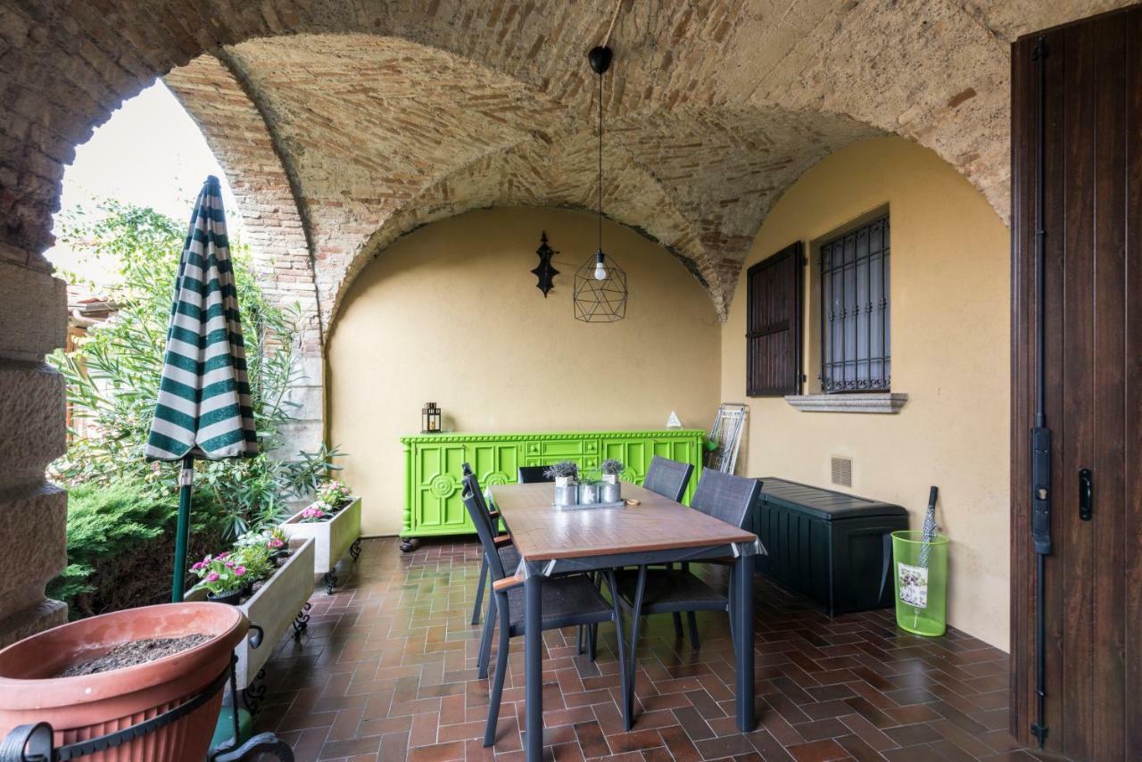 Appartamento Balkissa San Felice del Benaco Bagian luar foto