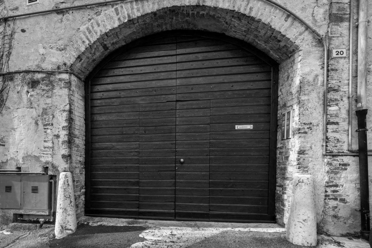 Appartamento Balkissa San Felice del Benaco Bagian luar foto